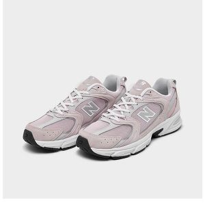 WOMEN'S NEW BALANCE 530 CASUAL SHOES
Color: stone pink
Size W 7.0 / M 5.5